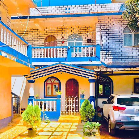 Blue Waves Guest House Calangute Exterior photo