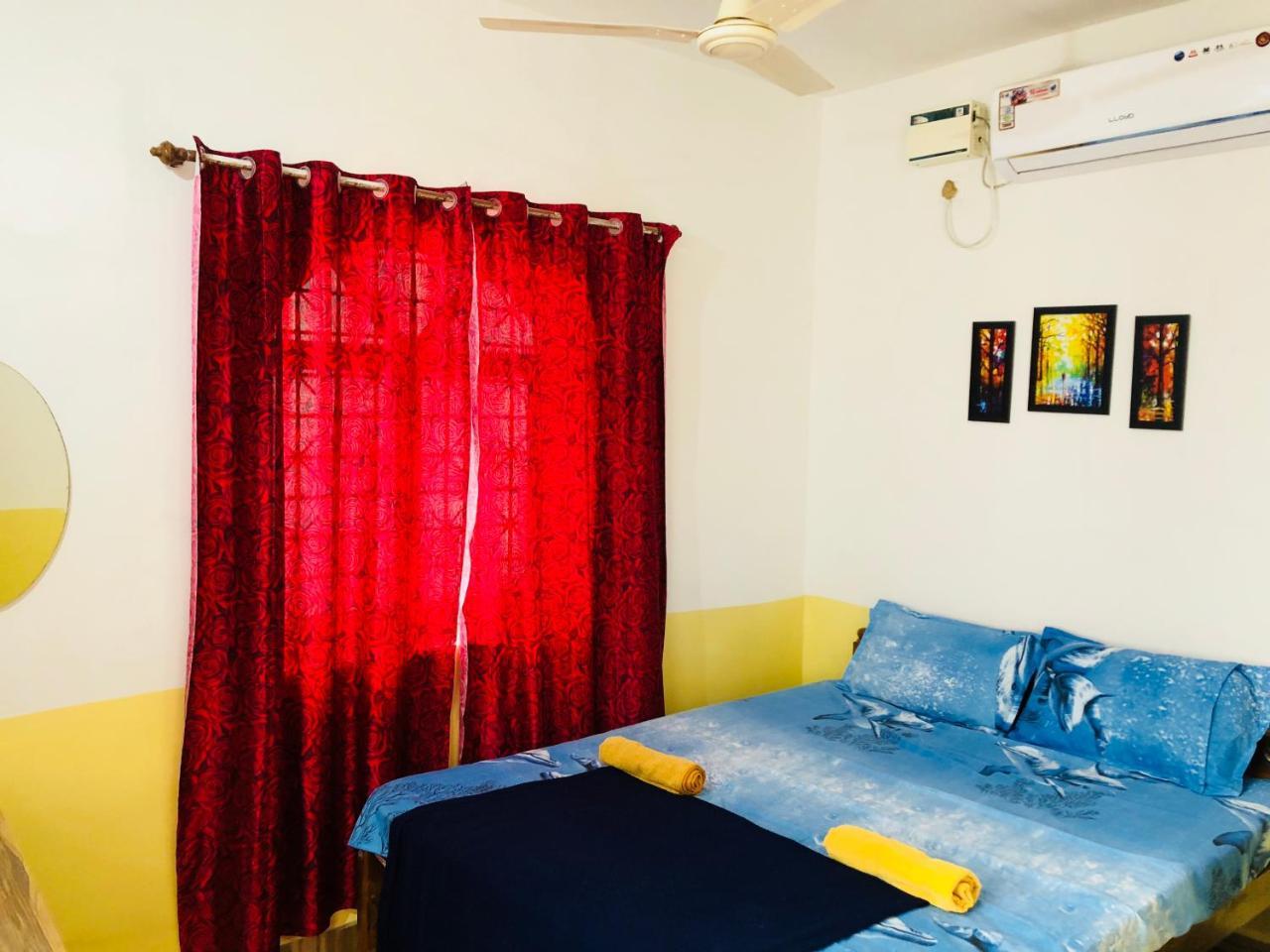 Blue Waves Guest House Calangute Exterior photo
